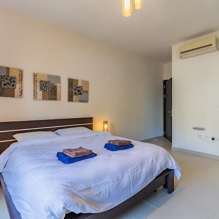 Gorgeous Two Bedroom Sea View In Marsascala Марсаскала Экстерьер фото